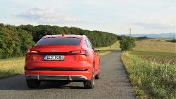 Audi e-tron Sportback - Image 5 from the photo gallery