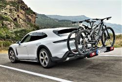 Porsche Taycan Cross Turismo - Image 17 from the photo gallery