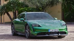 Porsche Taycan Cross Turismo - photogallery image