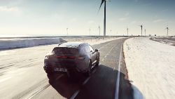 Porsche Taycan Cross Turismo - Image 22 from the photo gallery