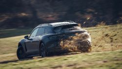 Porsche Taycan Cross Turismo - Image 21 from the photo gallery