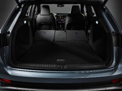 Audi Q4 e-tron - A211105 medium