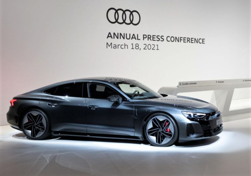 記事タイトルの表紙画像: Audi stops development of new combustion engines!