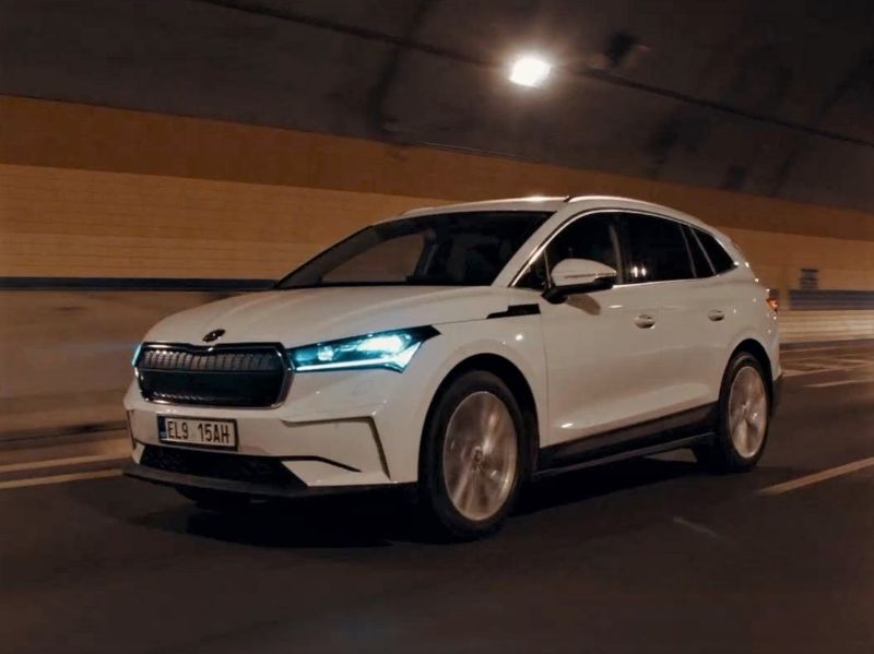 Škoda Enyaq iV  0 - titulní obrázek