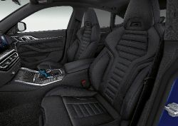 BMW i4 - interior seats