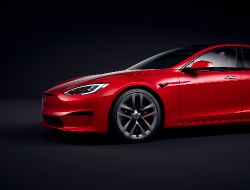 Tesla Model S - Image 5 from the photo gallery