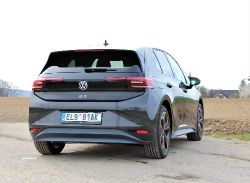 Volkswagen ID.3 - Bild 2 aus der Fotogalerie