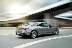 Mercedes-Benz EQS - side