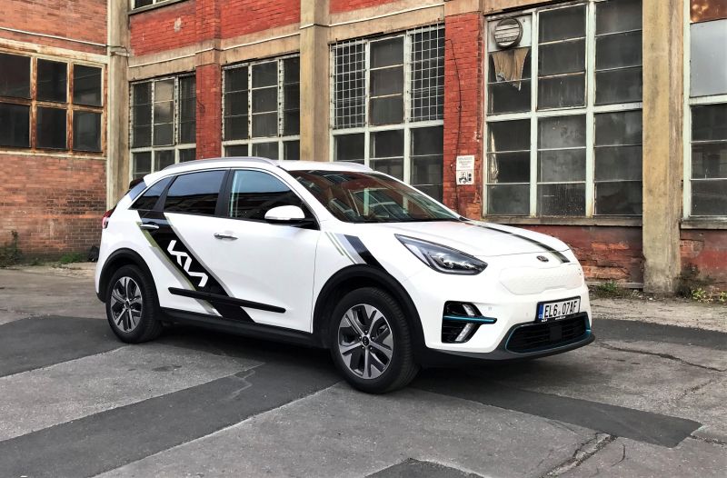 Kia e-Niro 64 kWh 2022 - Titelbild