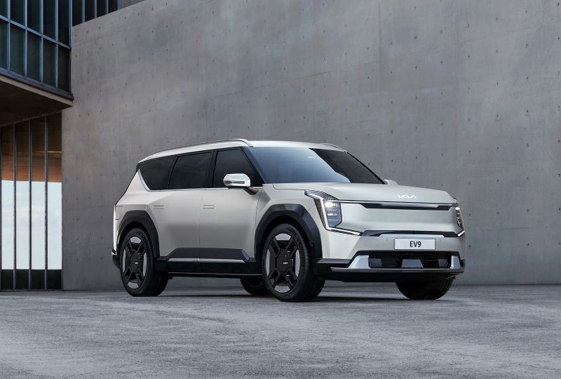 title image of Kia Unveils First Photos of EV9 on e-GMP Platform - The Stylish Electric SUV