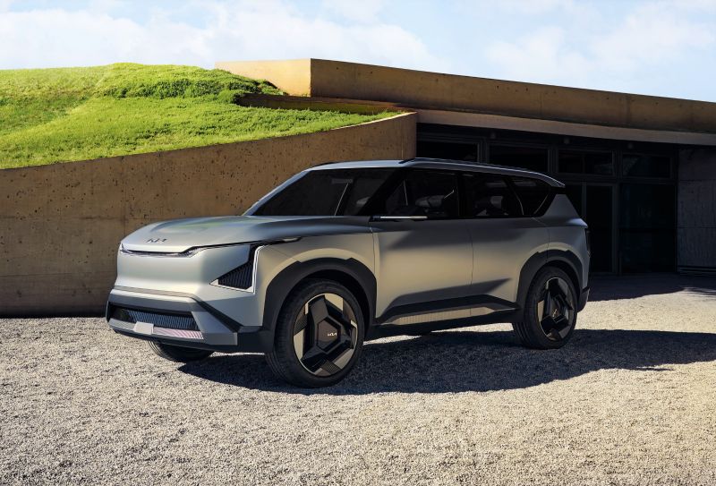 title image of The Kia Concept EV5 Makes Its Debut as a Preview of Future SUVs