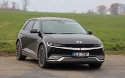 Hyundai Ioniq 5 - 2. obrázek fotogalerie