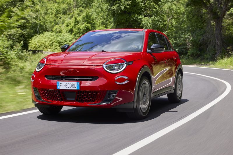 記事タイトルの表紙画像: Fiat Unveils the All-Electric 600e - will be successful?