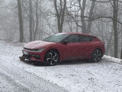 Kia EV6 - Bild 13 aus der Fotogalerie