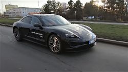 Porsche Taycan - Image 1 from the photo gallery
