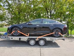 Tesla Model S - Bild 47 aus der Fotogalerie