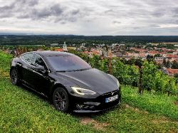 Tesla Model S - 15. obrázek fotogalerie