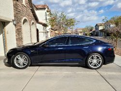 Tesla Model S - Bild 3 aus der Fotogalerie