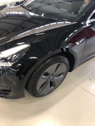 Tesla Model 3 - 3. obrázek fotogalerie