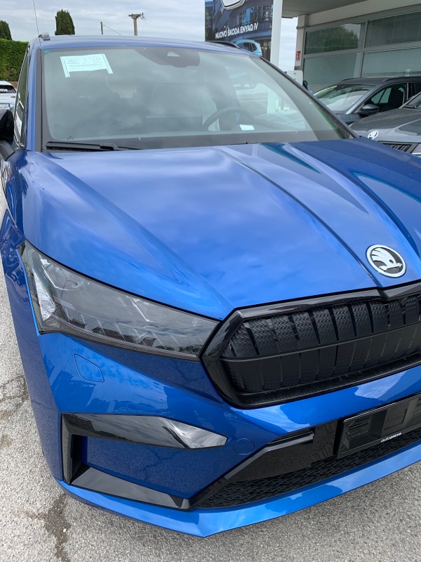 Škoda Enyaq iV Sportline 60 2021 - titulní obrázek