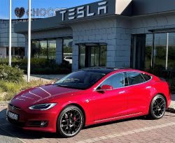 Tesla Model S - Bild 6 aus der Fotogalerie