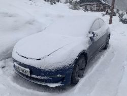 Tesla Model 3 - photogallery image