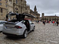 Tesla Model X - 3. obrázek fotogalerie