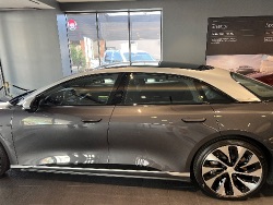 Lucid Air - Image 1 from the photo gallery