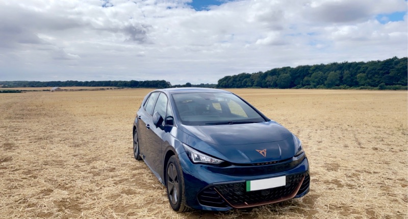 タイトル画像 - Newbies first EV road trip in a Cupra Born.