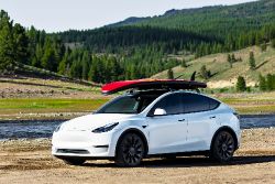 Tesla Model Y - front