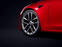 Tesla Model S - 21 Arachnid Wheels