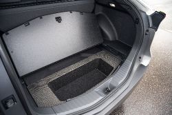 Toyota bZ4X - trunk / boot