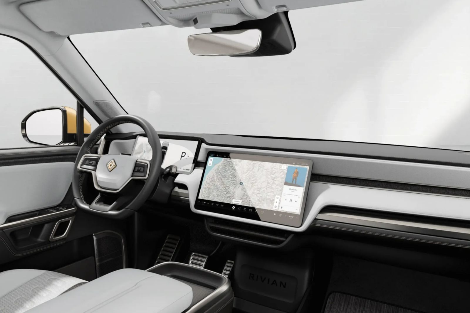 Rivian R1T QuadMotor AWD Large Pack tech specs and prices myEVreview
