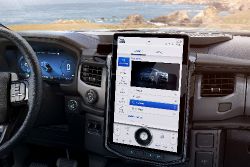 Ford F-150 Lightning - interior touchscreen