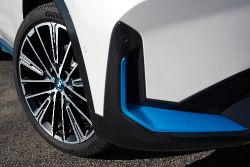 BMW iX1 - Bild 22 aus der Fotogalerie