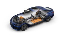BMW i4 - Bild 23 aus der Fotogalerie