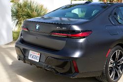 BMW i7 - rear