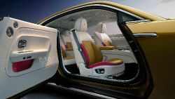 Rolls-Royce Spectre - front seat