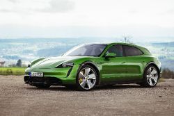 Porsche Taycan Cross Turismo - Mamba Green Metallic