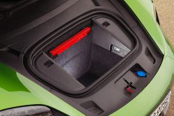 Porsche Taycan Cross Turismo - frunk