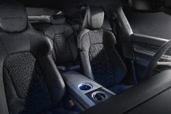 Porsche Taycan - interior front seats