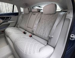 Mercedes-Benz EQS - interior rear seats