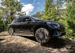Mercedes-Benz EQS SUV - Image 4 from the photo gallery