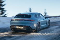 Porsche Taycan Sport Turismo - Frozen Blue Color