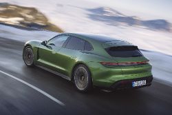 Porsche Taycan Sport Turismo - Mamba Green