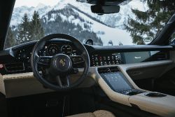 Porsche Taycan Sport Turismo - Interior Dashboard