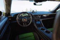 Porsche Taycan Sport Turismo - Interior