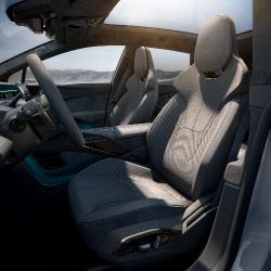 Lotus Eletre - Interior seats