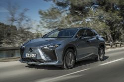 Lexus RZ