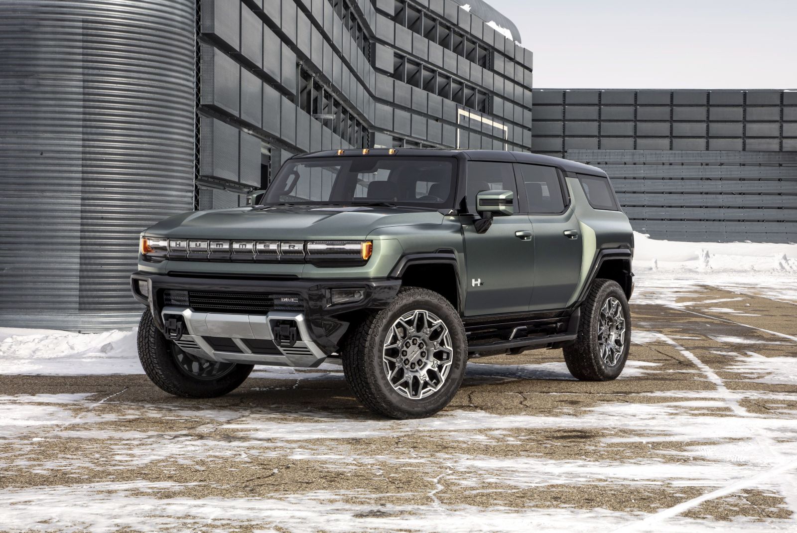 GMC Hummer EV SUV EV 3x tech specs and prices myEVreview